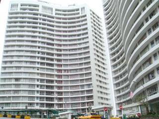 Ria Apartment Dataran Tinggi Genting Bagian luar foto